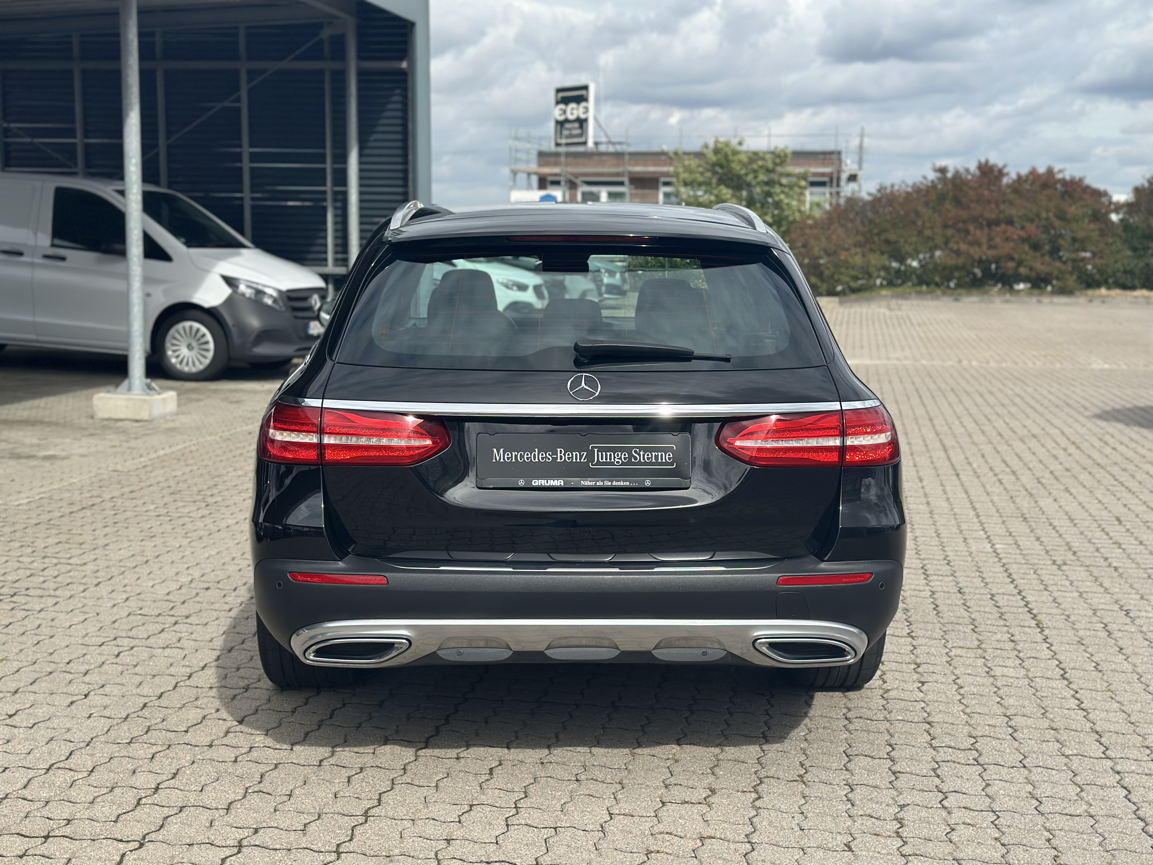 Mercedes-Benz E 220 d 4M T