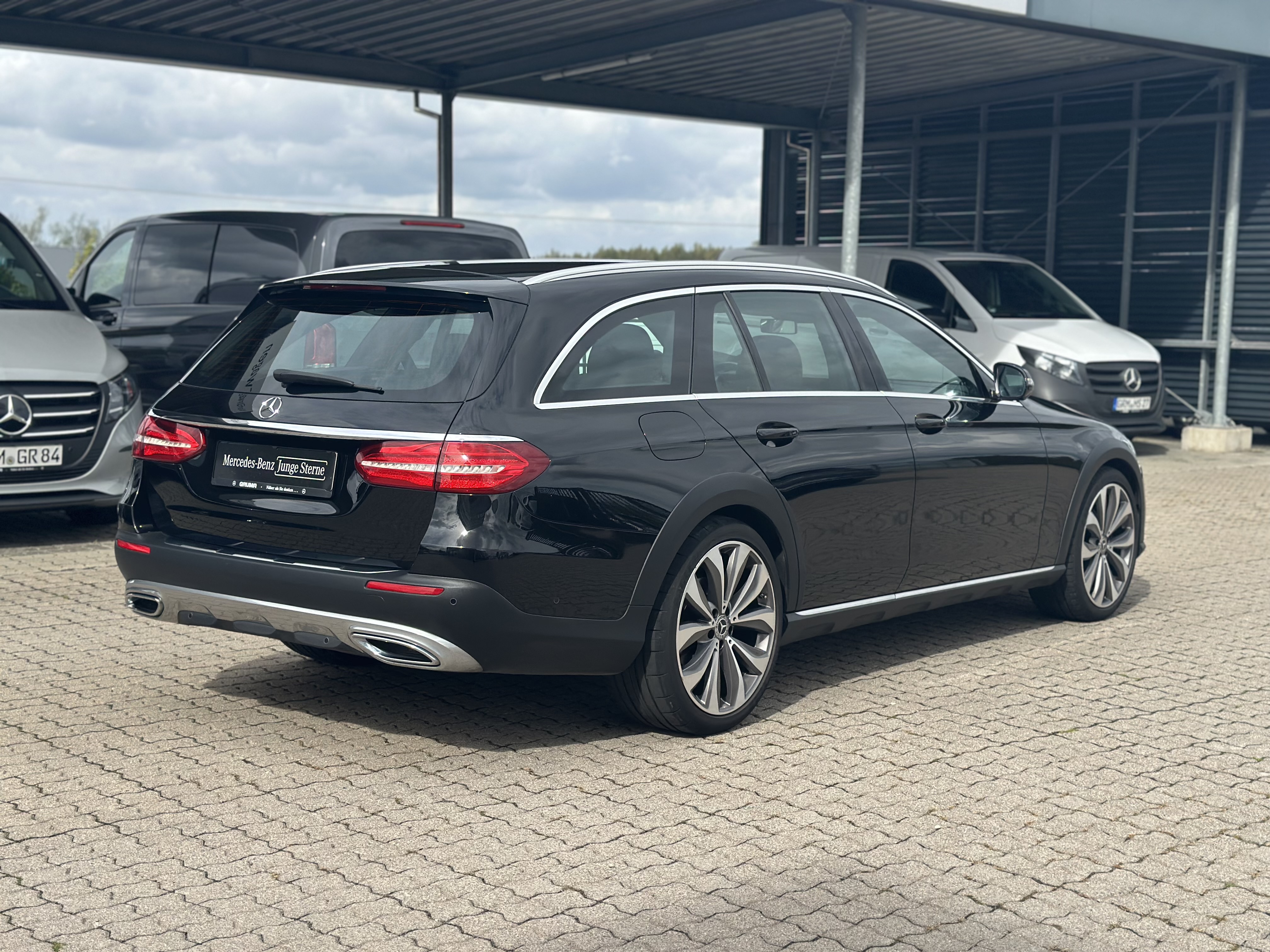 Mercedes-Benz E 220 d 4M T