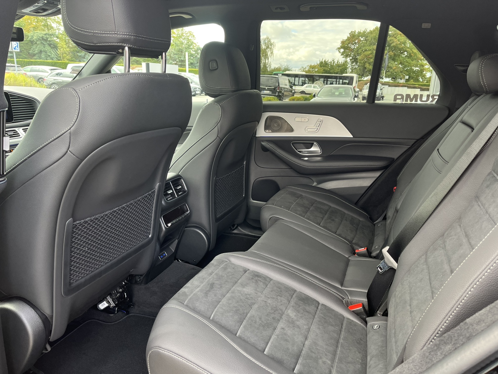 Mercedes-Benz GLE 350 de 4M Mercedes-Benz GLE 350 de 4M