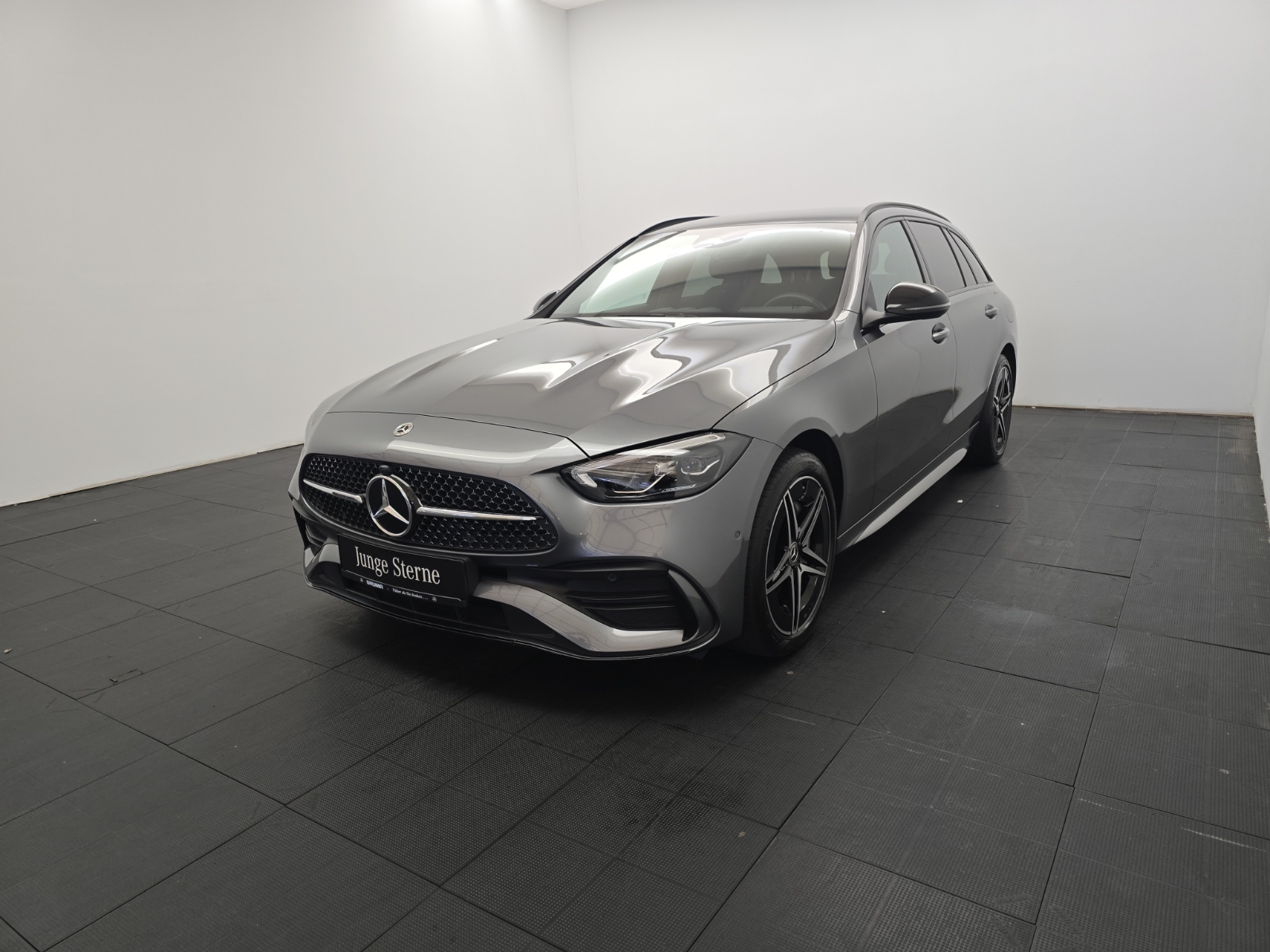 Mercedes-Benz C 300 e T Mercedes-Benz C 300 e T